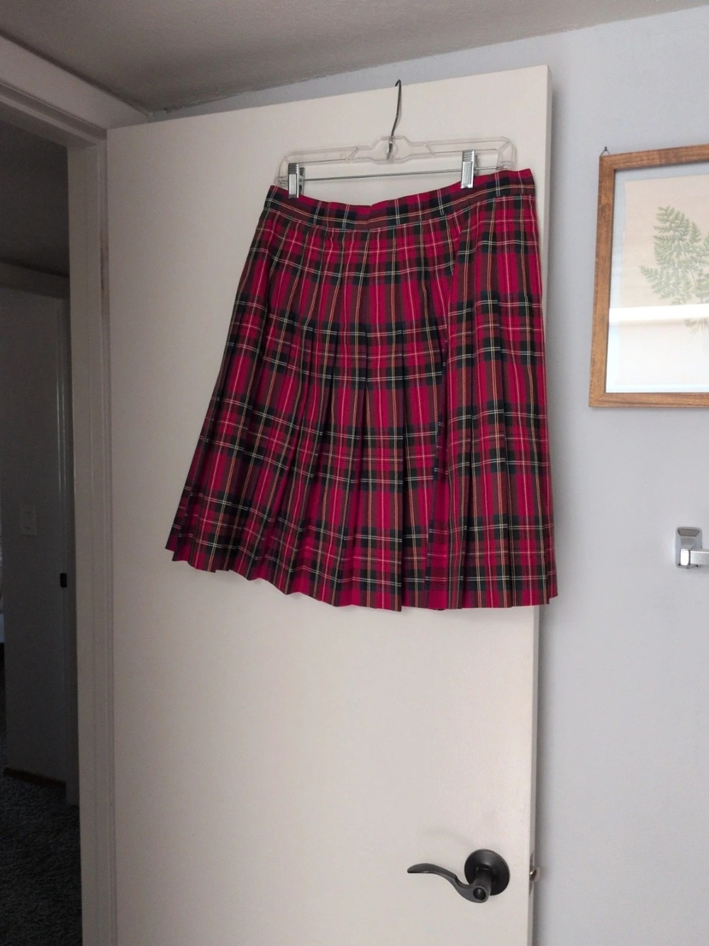 Women's Red Plaid Pleated Skirt